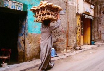 Мұсылман еліндегі нан жеткізушілер (фото)