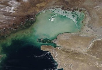 Каспий екінші Аралға айналмақ па?