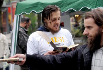 Сәлафшылар еуропалық елдің бас ауруына айналды