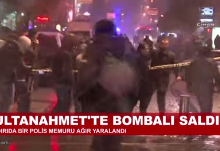 В Стамбуле смертница подорвала себя в полицейском участке (Видео)