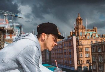 Месут Өзілге анасының айтқан өсиеті (фото)