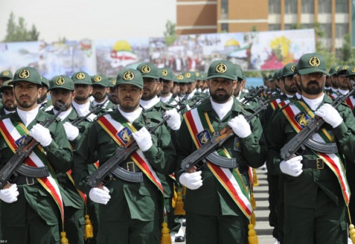Иран объявил о полной готовности к войне