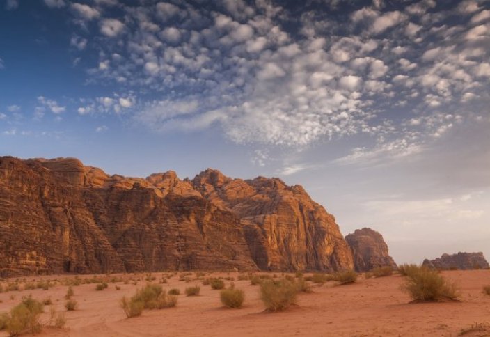 Вади-Рам: как выглядит марсианская пустыня?