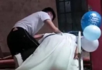 "Арсыз  болмай, атақ жоқ": жат әдет жағадан алып барады (видео)