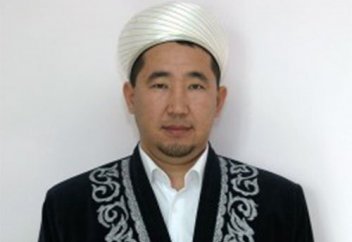 ШҚО-да орталық мешіт несиесінен құтыла алмаған әйелдің қарызын төлеп берді