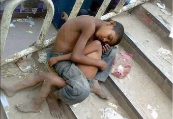 Бір ғана себептен жыл сайын 100 млн адам кедейлік қамытын киеді