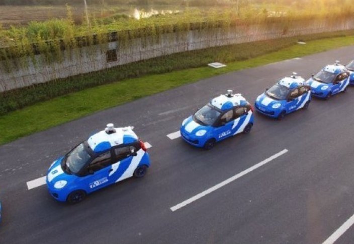 В Китае строят магистраль с выделенной полосой под беспилотные автомомобили