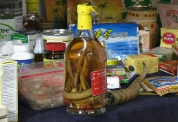 Шығыс медицинасы әлемдегі ең үлкен қылмыстық бизнеске жатады