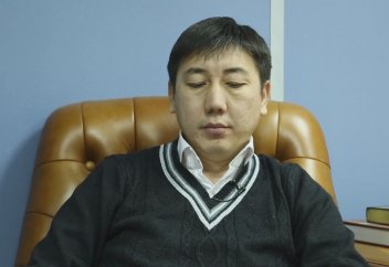 Дауыстап оқылатын намаздардың қазасын өтегенде дауыстап оқимыз ба? - Абдусамат Қасым