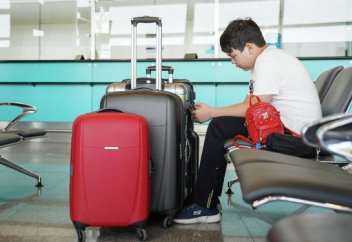 Как изменились правила для временно пребывающих в Казахстан иностранцев