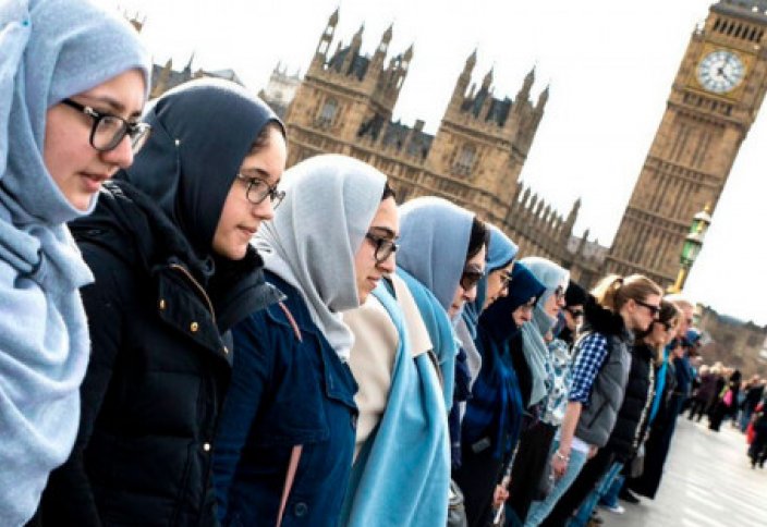 Мусульмане Великобритании обвинили банки в дискриминации