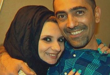 Жаһан жаңалықтары: Әйелімен серуендеп жүрген мұсылманды атып кетті