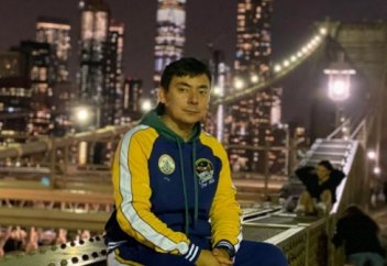 Алматылық жігіт АҚШ-та қазақ тілінде радиохабар таратпақ (фото)