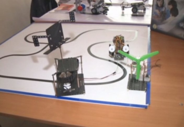 Қарағандылық оқушы желден қуат алатын робот құрастырды (видео)