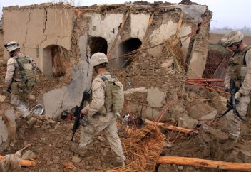 АҚШ Ауғанстаннан неге кетпей отыр?