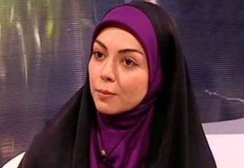 Жұмыста - хиджаб, үйде... (видео)