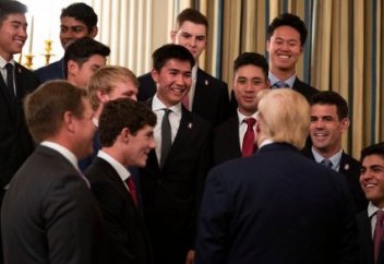 Парень из Казахстана побывал в гостях у Трампа в Белом доме (фото+видео)