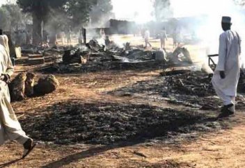 Разное: В Нигерии террористы заживо сожгли имама мечети