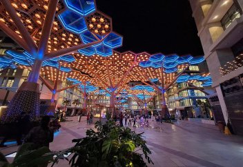 Остров с «кондиционируемым лесом» — стал очередной достопримечательностью Ближнего Востока