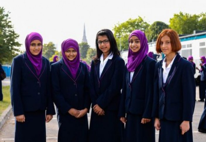 В Британских церковных школах учится больше мусульман, чем христиан