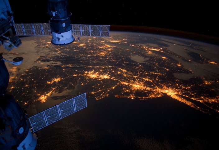 Земля стала светлее. LED-лампы увеличили световое загрязнение планеты (фото)