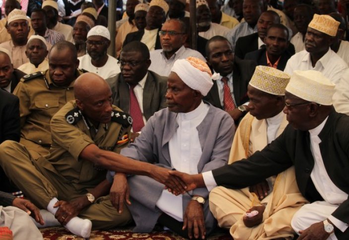 Охота на исламских ученых…Как быть и что делать?