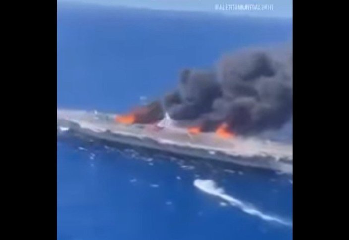 Иран опубликовал видеокадры пораженного американского корабля