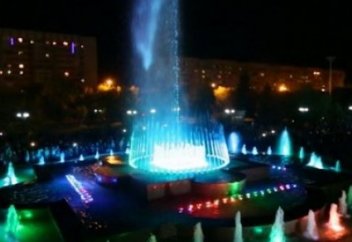 Елі іші: Қарағандылық оқушының орнына сабаққа робот барып жүр