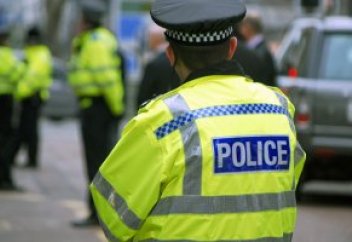 Британия сажает в тюрьму за исламофобские выходки