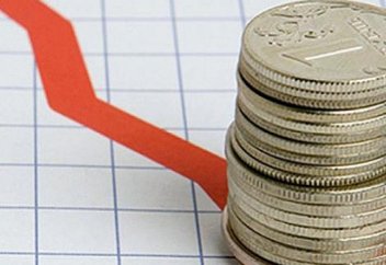 Новое падение рубля связали с боевыми действиями на Донбассе