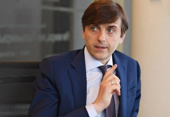 Министр просвещения РФ предложил писать слово «Бог» с заглавной буквы