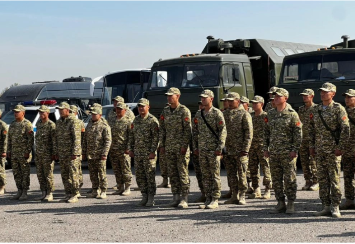 Қырғызстан әскердегі әлімжеттік жазасын күшейтпекші