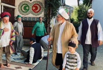 Әрқандай іс иман келтіргендер үшін қайырлы