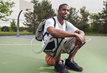 Америкада ер адам бір жылдан астам уақыт жүрексіз өмір сүрген (ВИДЕО)