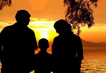 Ең ауыр сөз - ата-анаға "үф" деу!