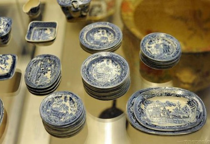 Разное: В Британском музее покажут первую в мире одноразовую посуду