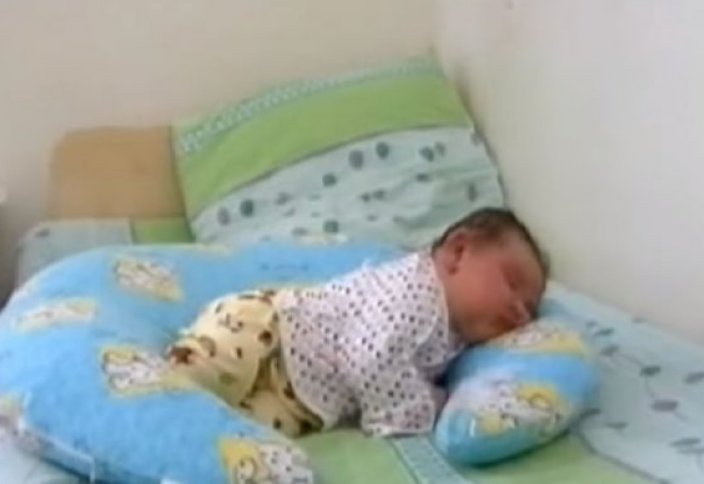 Младенец-гигант весом более 6 килограммов появился на свет в Таразе (видео)