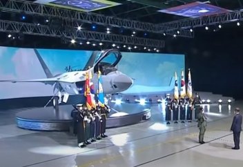 Разные: Южная Корея показала истребитель на замену американским (видео)
