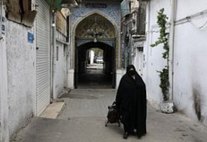 Иран парламенті шариғат шәлісін тақпағандарға бірнеше жаза қарастырылған заң жобасын қабылдады