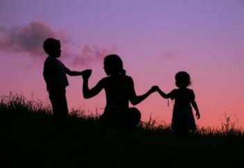 Жұмыссыз аналарға төленетін мемлекеттік жәрдемақы. Қазақстанда көпбалалы аналар қай жастан бастап зейнетке шығады