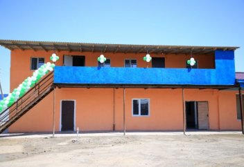 Атырау: Бас имам имамдарға қызметтік үйдің кілтін табыс етті (+ФОТО +ВИДЕО)