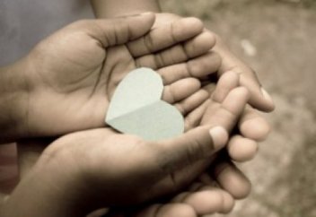 Қазақстандықтар қайырымды істері туралы әлеуметтік желілерде неге есеп береді?