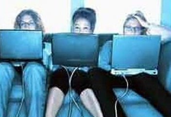 Казахстан: Массированная пропаганда экстремизма и терроризма посредством интернета