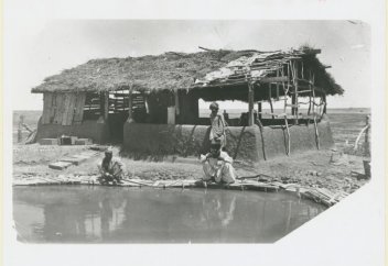 Ислам в этой стране начинался вот с таких мечетей (фото)