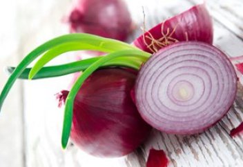 Британиялық селекционер көзді жасауратпайтын пияз түрін шығарды