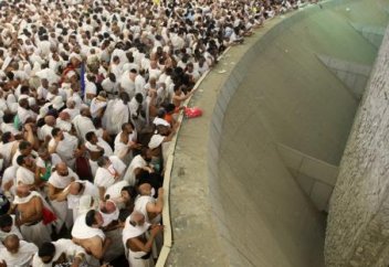 Қажылық-2016: Шайтанға тас ату уақыты өзгерді