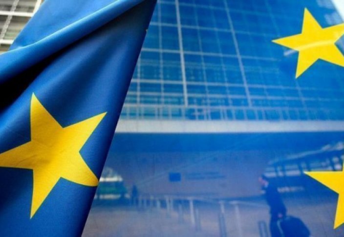 Евросоюз выделил €700 млн для сирийских беженцев