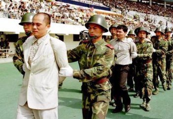 Бір ғана елдің өзінде үш жарым жыл ішінде 1,34 млн адам коррупция бойынша жазаланған