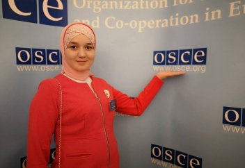 "Діннен суымауым керек деп ойлаймын". Сириядан оралған Сабинелламен сұқпат