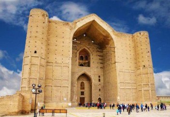 Рекордное число посетителей пришло к мавзолею Ахмеда Ясави в 2019 г.